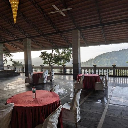 Ayara Coorg Resort And Spa Virajpet Ngoại thất bức ảnh